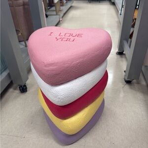 Sweetheart stool ! BRAND NEW!